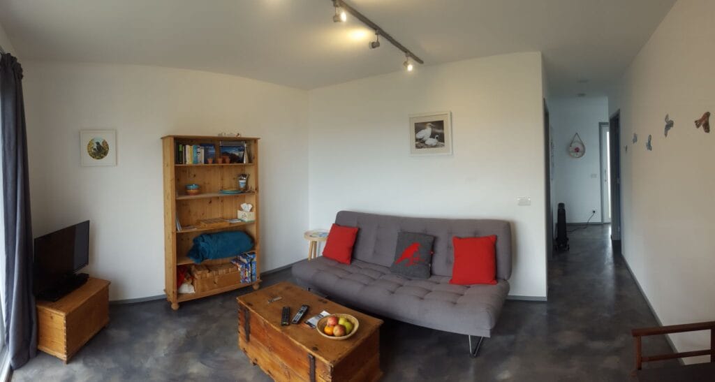 Panoramic view of the lounge